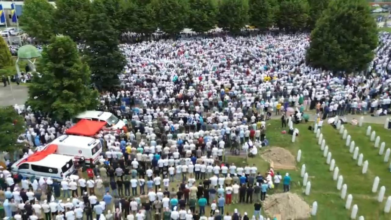 Kayseri Bosna Türkleri Derneği, Srebrenitsa'da anma programına katıldı