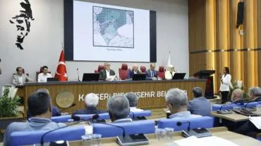 Kayseri Büyükşehir Belediyesi meclisinde 69 gündem maddesi karara bağlandı