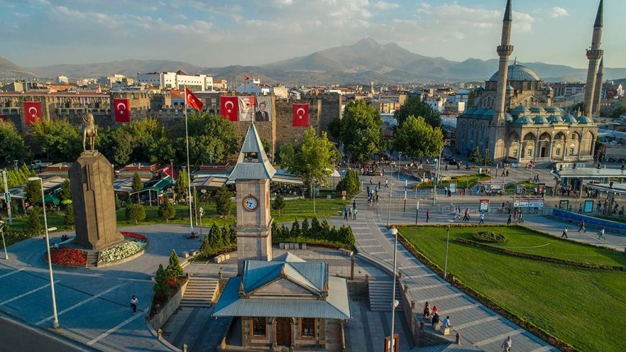 Kayseri'de sıcaklıklar yükseliyor
