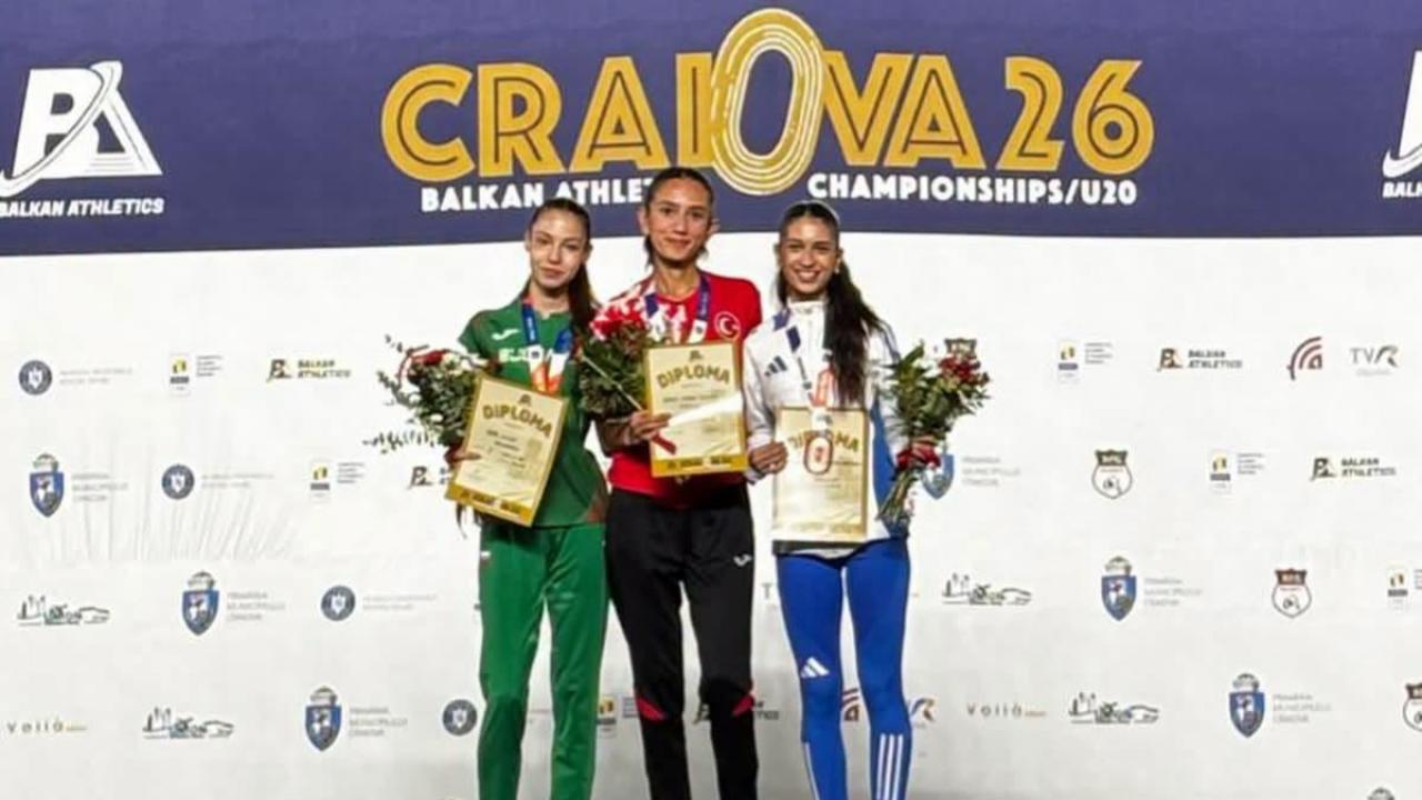 Kayserili Döndü Kübra Balkan Şampiyonu oldu