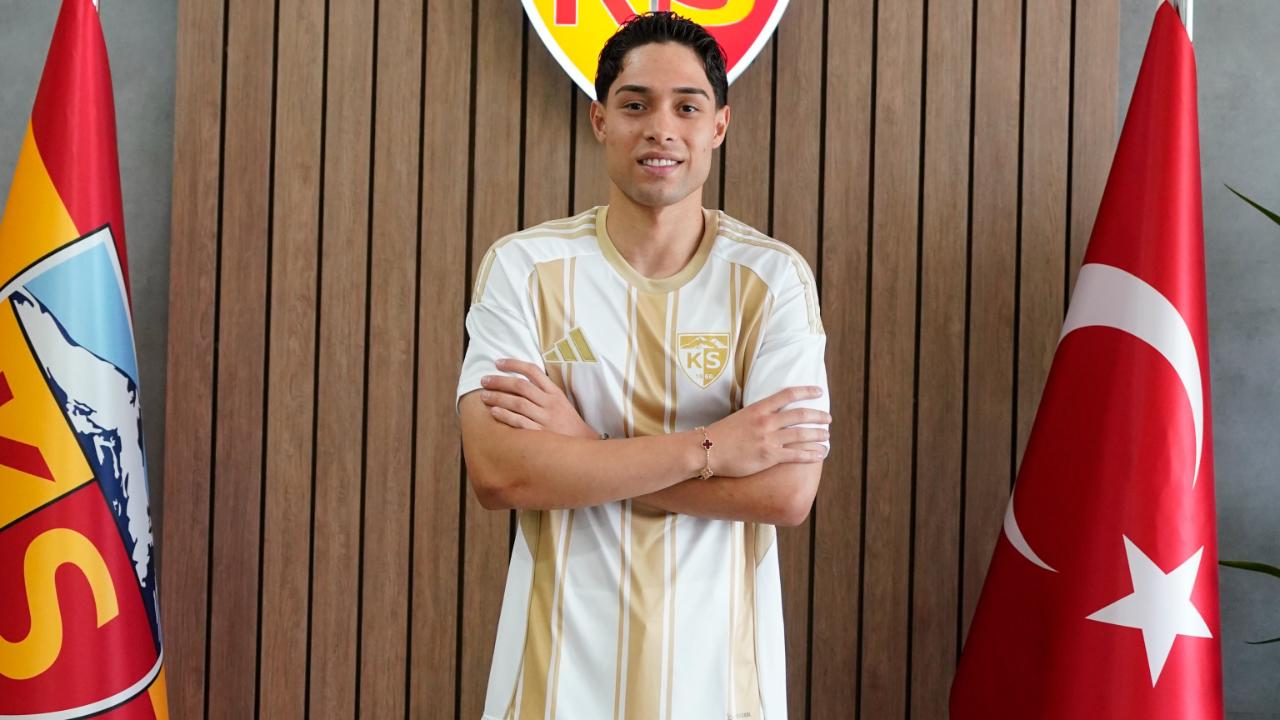 Kayserispor Talha ile sözleşme uzattı